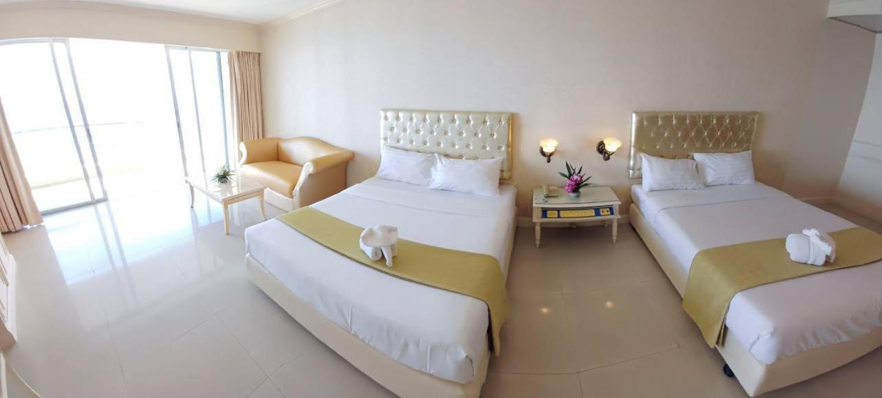 Adriatic Palace Hotel Pattaya ภายนอก รูปภาพ