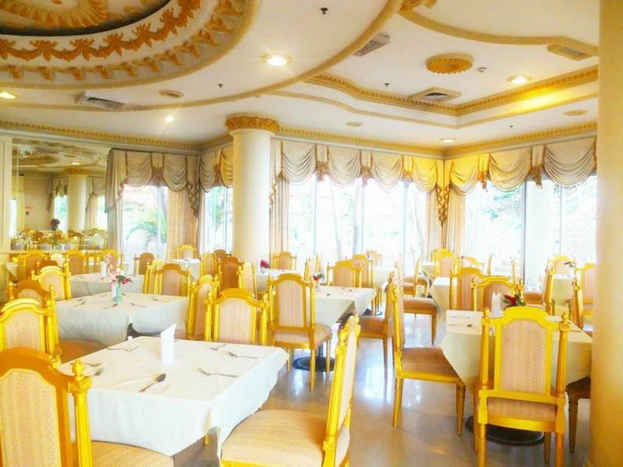 Adriatic Palace Hotel Pattaya ภายนอก รูปภาพ