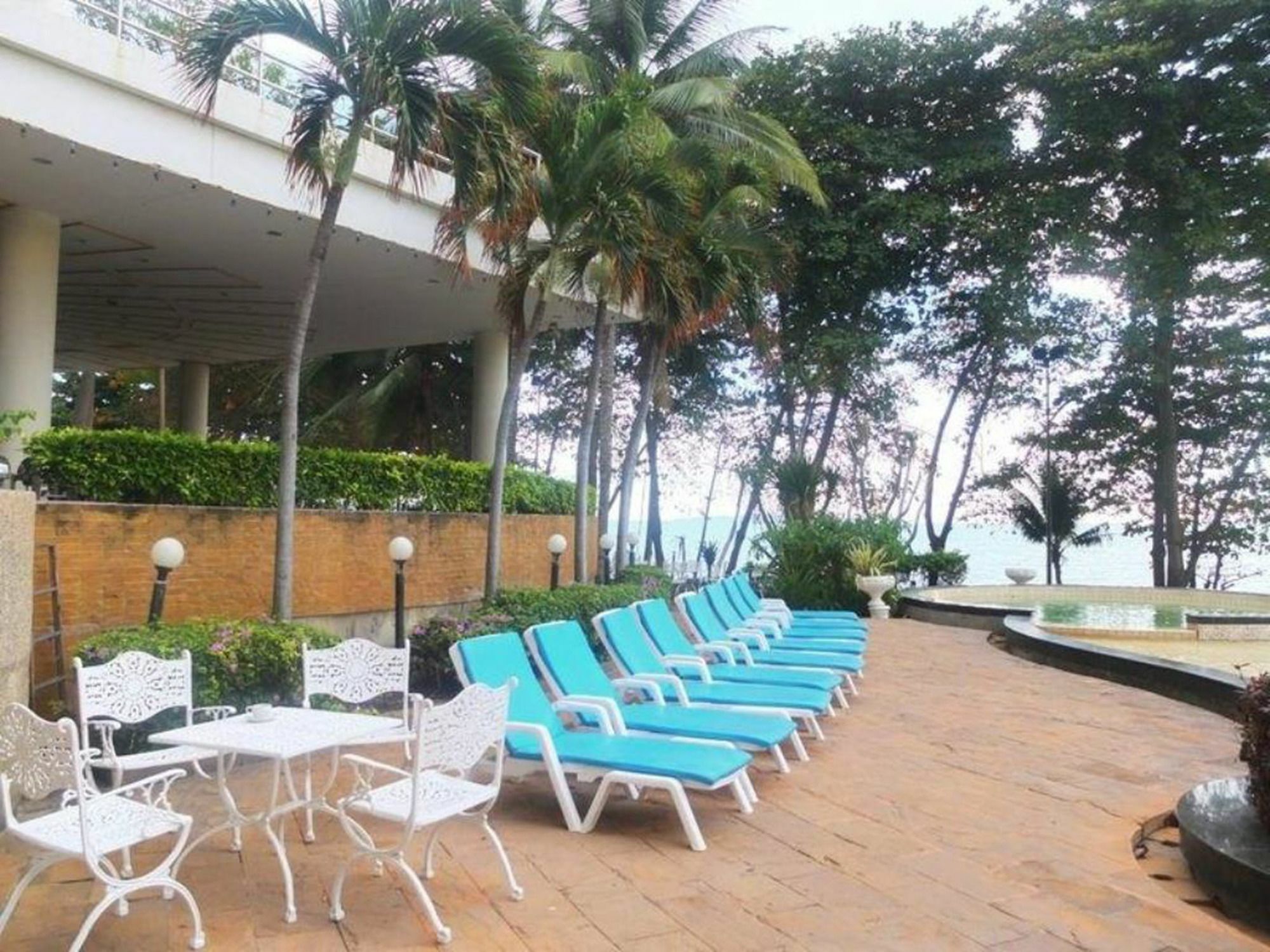 Adriatic Palace Hotel Pattaya ภายนอก รูปภาพ